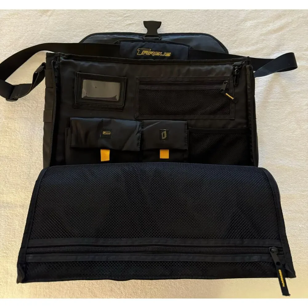 Targus CityGear Messenger CrossBody Shoulder Bag Tablet Kindle Blck Label/Handle